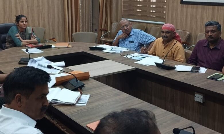 दून स्कूल से बिंदाल पुल तक सड़क चौड़ीकरण कार्यों के सम्बन्ध में चर्चा दून स्कूल से बिंदाल पुल तक सड़क चौड़ीकरण कार्यों के सम्बन्ध में चर्चा
