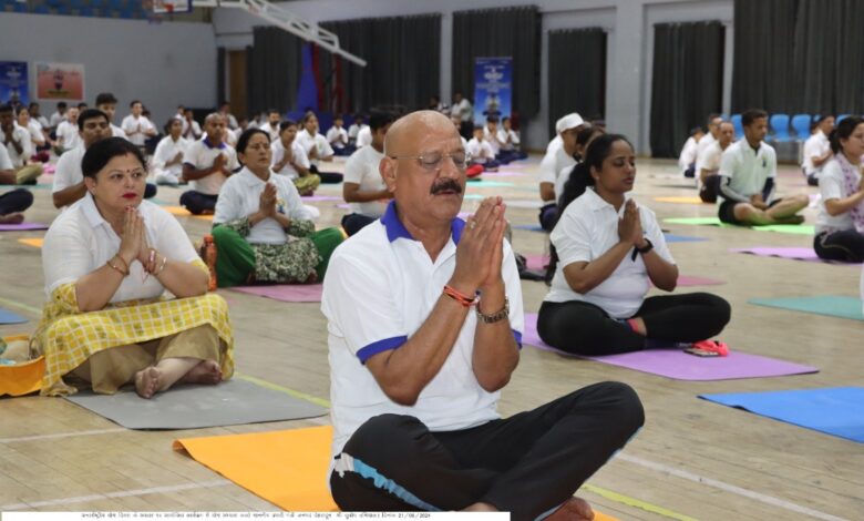 योग को स्वीकार कर रहा सम्पूर्ण विश्व : सुबोध उनियाल योग को स्वीकार कर रहा सम्पूर्ण विश्व : सुबोध उनियाल
