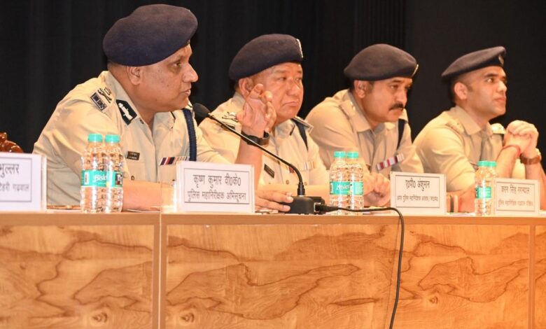 कांवड मेले में नियुक्त पुलिस बल को किया ब्रीफ