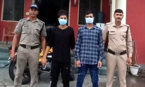 हत्या के अभियोग में वांछित 02 अभियुक्तों को दून पुलिस ने किया गिरफ्तार हत्या के अभियोग में वांछित 02 अभियुक्तों को दून पुलिस ने किया गिरफ्तार