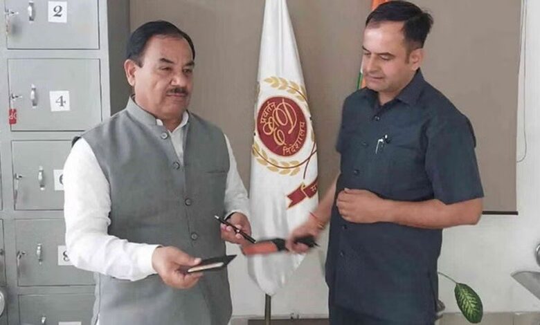 पूर्व मंत्री से क़ी ईडी ने पूछताछ पूर्व मंत्री से क़ी ईडी ने पूछताछ