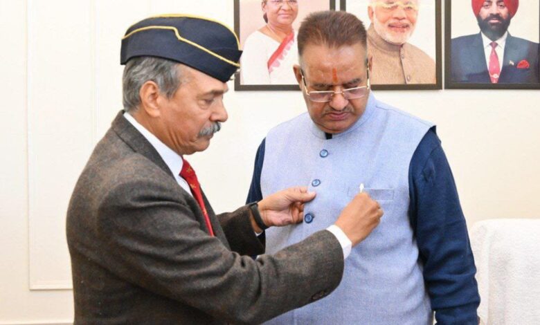 सैनिक कल्याण मंत्री ने दी सशस्त्र सेना झंडा दिवस की बधाई सैनिक कल्याण मंत्री ने दी सशस्त्र सेना झंडा दिवस की बधाई