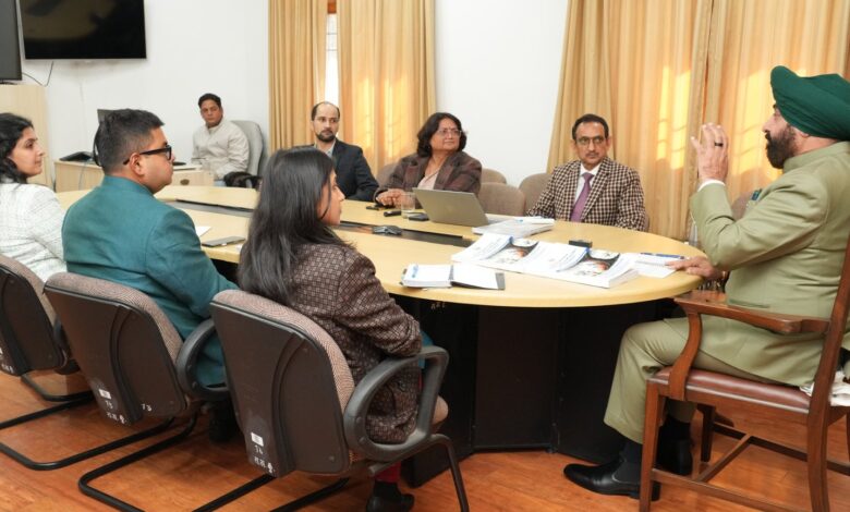 ‘‘वन यूनिवर्सिटी-वन रिसर्च’’ योजना के तहत चल रहे शोध कार्य की प्रगति पर प्रस्तुतीकरण ‘‘वन यूनिवर्सिटी-वन रिसर्च’’ योजना के तहत चल रहे शोध कार्य की प्रगति पर प्रस्तुतीकरण