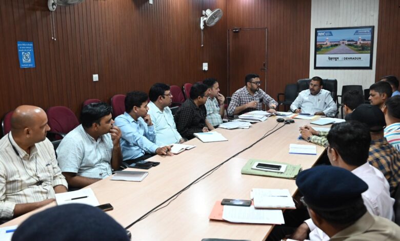 शैडो एरिया में नेटवर्क बढ़ाने को लेकर टेलीकॉम कंपनियों को निर्देश, मोबाइल टावर के लिए जरूरी होगा स्ट्रक्चर स्टेबिलिटी सर्टिफिकेट शैडो एरिया में नेटवर्क बढ़ाने को लेकर टेलीकॉम कंपनियों को निर्देश, मोबाइल टावर के लिए जरूरी होगा स्ट्रक्चर स्टेबिलिटी सर्टिफिकेट