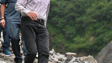 मुख्यमंत्री के निर्देश पर दुर्गम भ्रमण पश्चात एक सप्ताह भीतर ही डीएम ने किया कमिटमेंट पूरा; फंड जारी