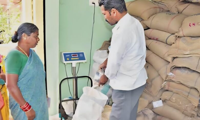 कई वर्षों बाद शहर में खुले 17 नई सरकारी सस्ता गल्ला केन्द्र कई वर्षों बाद शहर में खुले 17 नई सरकारी सस्ता गल्ला केन्द्र