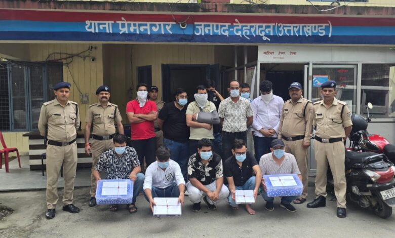 दून पुलिस व STF के जॉइंट ऑपरेशन से अवैध कैसिनो का पुलिस ने किया पर्दाफाश