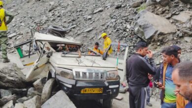 रुद्रप्रयाग में मुनकटिया लैंडस्लाइड जोन पर बोलेरो हादसा, 2 की मौत, 3 घायल