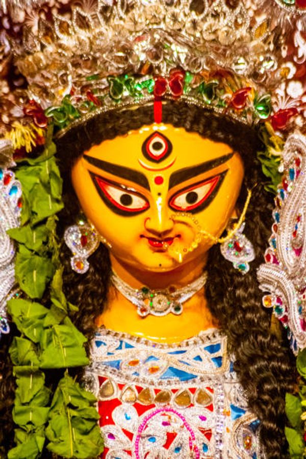 नवरात्र की नवमी आज: कन्या पूजन और हवन से पूर्ण होती है साधना