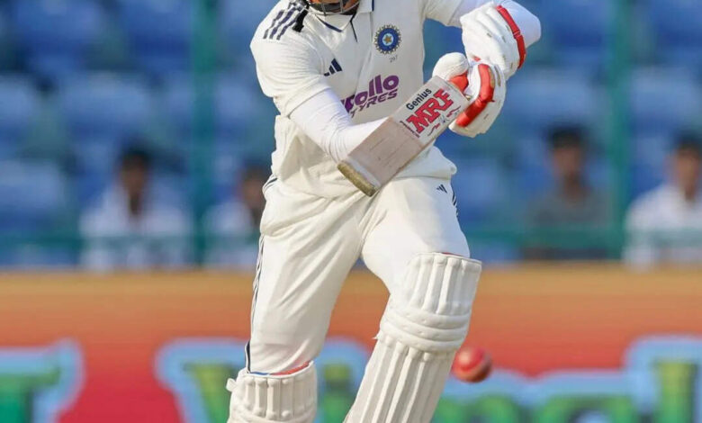 दिल्ली टेस्ट में शुभमन गिल का शतक, कप्तान के रूप में रचा विराट जैसा इतिहास दिल्ली टेस्ट में शुभमन गिल का शतक, कप्तान के रूप में रचा विराट जैसा इतिहास