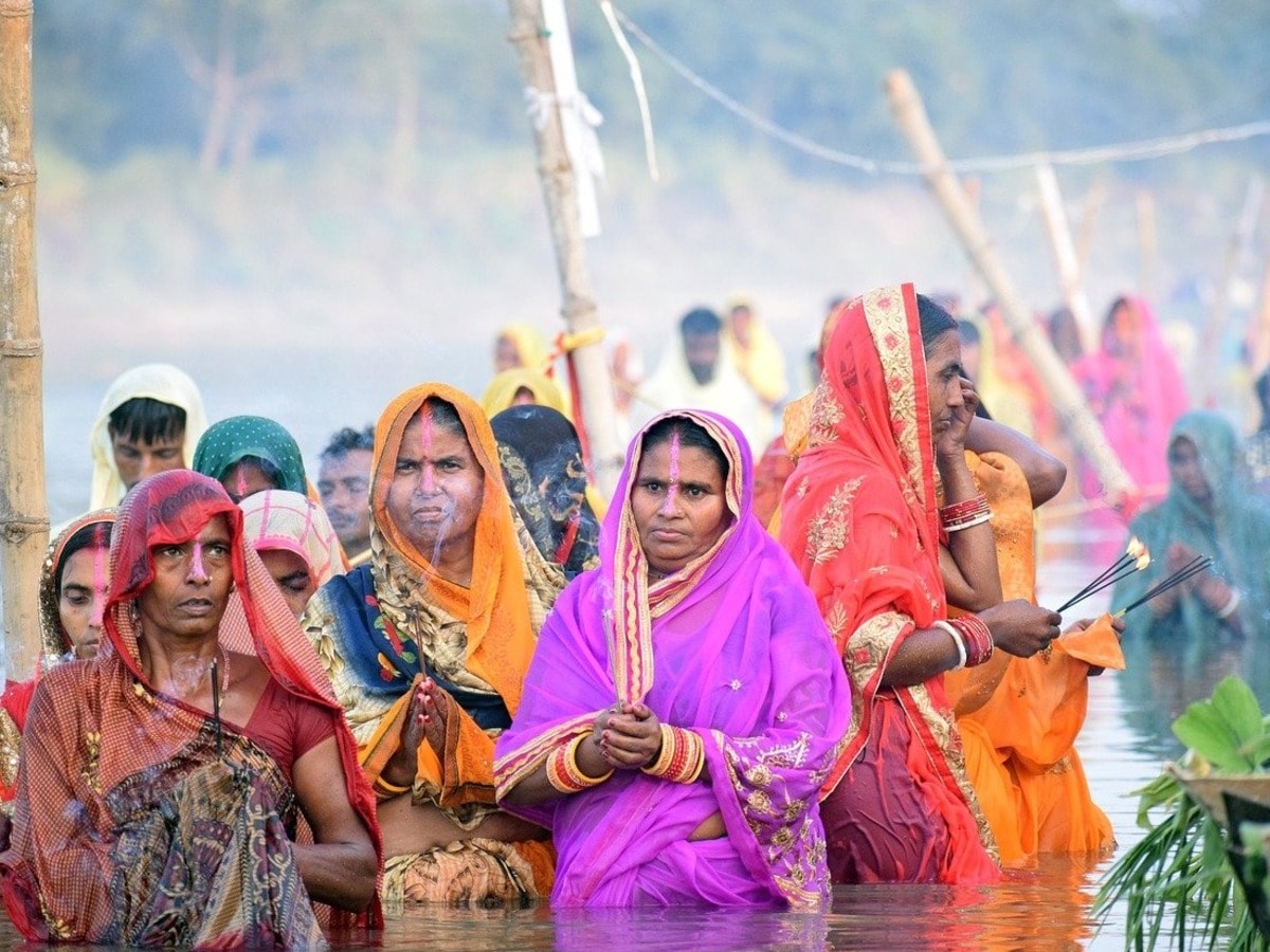 खरना पूजा आज: छठी मैया व सूर्य देव को अर्घ्य के बाद 36 घंटे का व्रत प्रारंभ