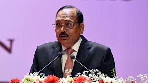 CJI पद का कार्यभार संभालेंगे जस्टिस सूर्यकांत, सुप्रीम कोर्ट को मिलेगा नया नेतृत्व CJI पद का कार्यभार संभालेंगे जस्टिस सूर्यकांत, सुप्रीम कोर्ट को मिलेगा नया नेतृत्व