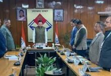 देहरादून में हुई कैबिनेट बैठक: महिलाओं को नाइट-शिफ्ट, वाइल्डलाइफ मुआवजा, मेट्रो-नियो — 7 बड़े फैसले देहरादून में हुई कैबिनेट बैठक: महिलाओं को नाइट-शिफ्ट, वाइल्डलाइफ मुआवजा, मेट्रो-नियो — 7 बड़े फैसले