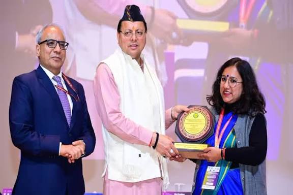 देहरादून में आयोजित वैश्विक आपदा प्रबंधन सम्मेलन 2025 में वैज्ञानिकों और नीति-निर्माताओं का जमावड़ा, राज्य को मिला सुरक्षा तकनीक का बड़ा उपहार