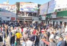 उत्तराखंड में सियासी गरमाहट तेज: कांग्रेस का राजभवन घेराव, जनहित के मुद्दों पर सरकार को घेरने के लिए राजधानी में जुटे कार्यकर्ता