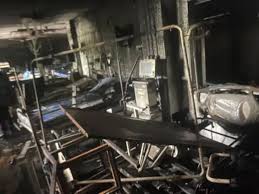 कटक के सरकारी अस्पताल में दर्दनाक हादसा: ICU में आग से 10 मरीजों की मौत, कई कर्मचारी घायल कटक के सरकारी अस्पताल में दर्दनाक हादसा: ICU में आग से 10 मरीजों की मौत, कई कर्मचारी घायल