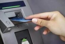 ATM से पैसे निकालने का तरीका बदलेगा, अब QR कोड से भी मिलेगी कैश निकासी की सुविधा
