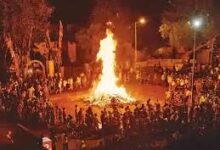 होली पर्व की शुरुआत: देशभर में मनाया जा रहा होलिका दहन, धार्मिक अनुष्ठानों के साथ शुरू हुआ रंगोत्सव