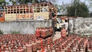 कैसे खत्म होगा LPG संकट? जानिए सरकार की नई SOP, 20% गैस जरूरी सेवाओं के लिए सुरक्षित