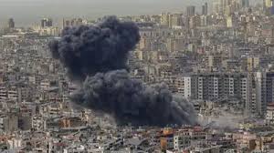 ईरान-इजराइल संघर्ष से बढ़ी वैश्विक चिंता, दुबई एयरपोर्ट पर ड्रोन खतरा, अंतरराष्ट्रीय उड़ानों पर बड़ा असर