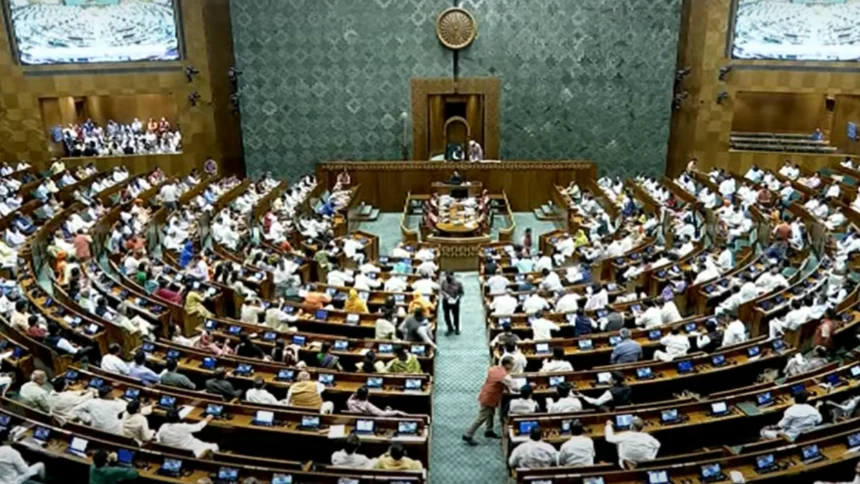 महिला आरक्षण लागू करने की तैयारी: लोकसभा सीटें बढ़ाने पर सरकार का बड़ा प्लान