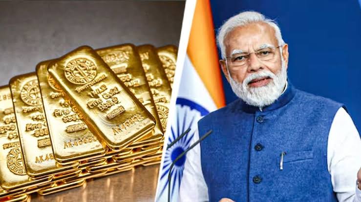 रुपये की गिरावट रोकने के लिए सरकार सख्त, सोना और चांदी पर आयात शुल्क में भारी बढ़ोतरी