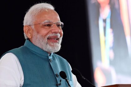 PM मोदी बोले- युवाओं की शक्ति से बनेगा सक्षम भारत, रोजगार मेले में बांटे नियुक्ति पत्र