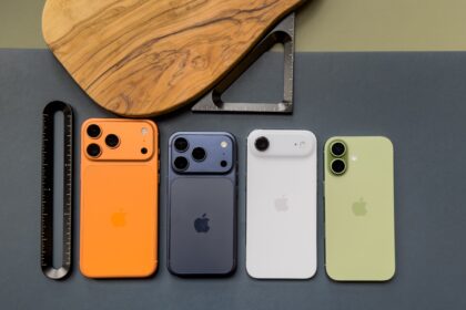 Apple India: त्योहारी सेल में आईफोन की मांग कमजोर, महंगी कीमतों ने बिगाड़ा बिक्री का गणित